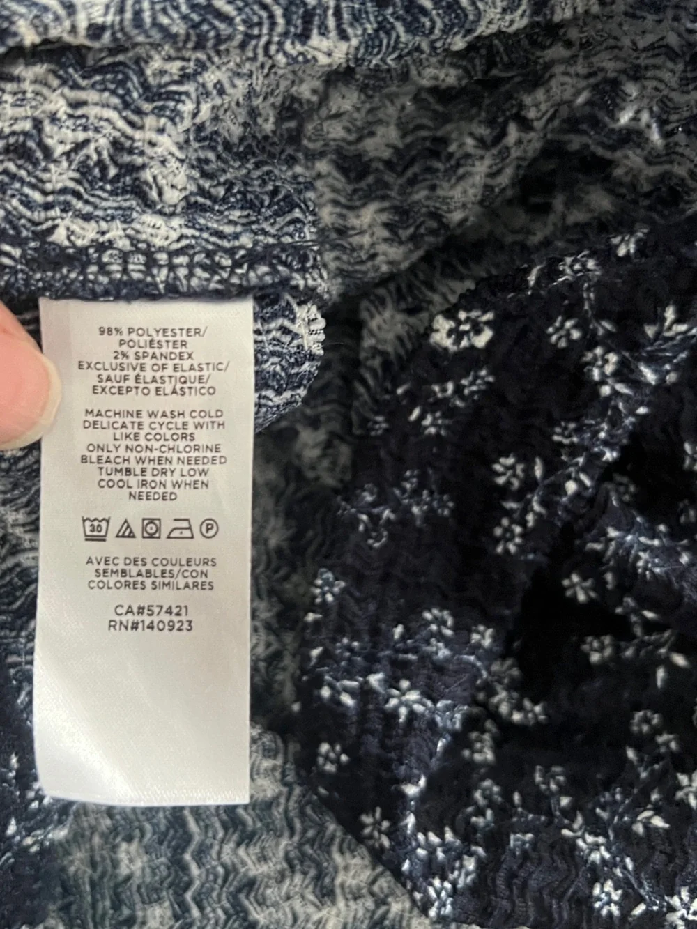 LOFT Navy Blue Floral Ruffle Puff Sleeve V-Neck Blouse Size Small